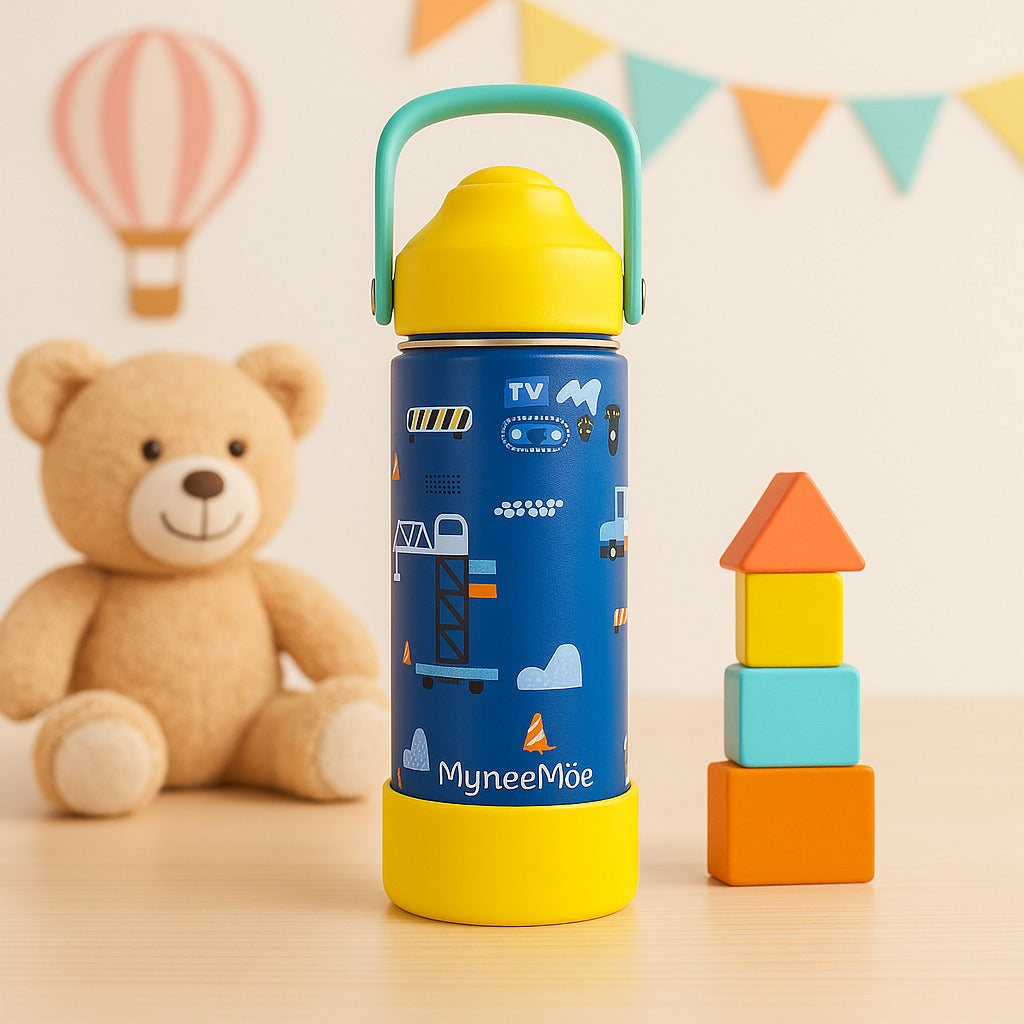 Buy MyneeMoe MyneeMoe Zippy 550ml Steel Water Bottle for Kids – Perfect for School & Travel - Water Bottle at MyneeMoe Online In India