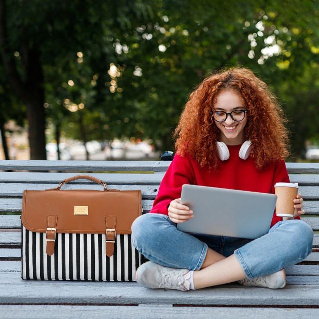 MyneeMoe Laptop Bags