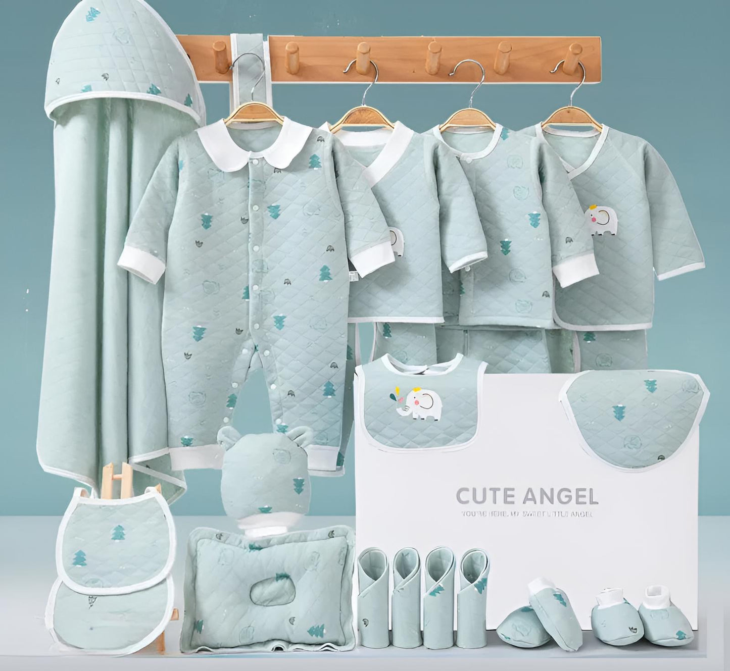 Buy MyneeMoe Little Star 23 Piece Newborn Baby Gift Box – Delightful Baby Shower Collection Green - at MyneeMoe Online In India