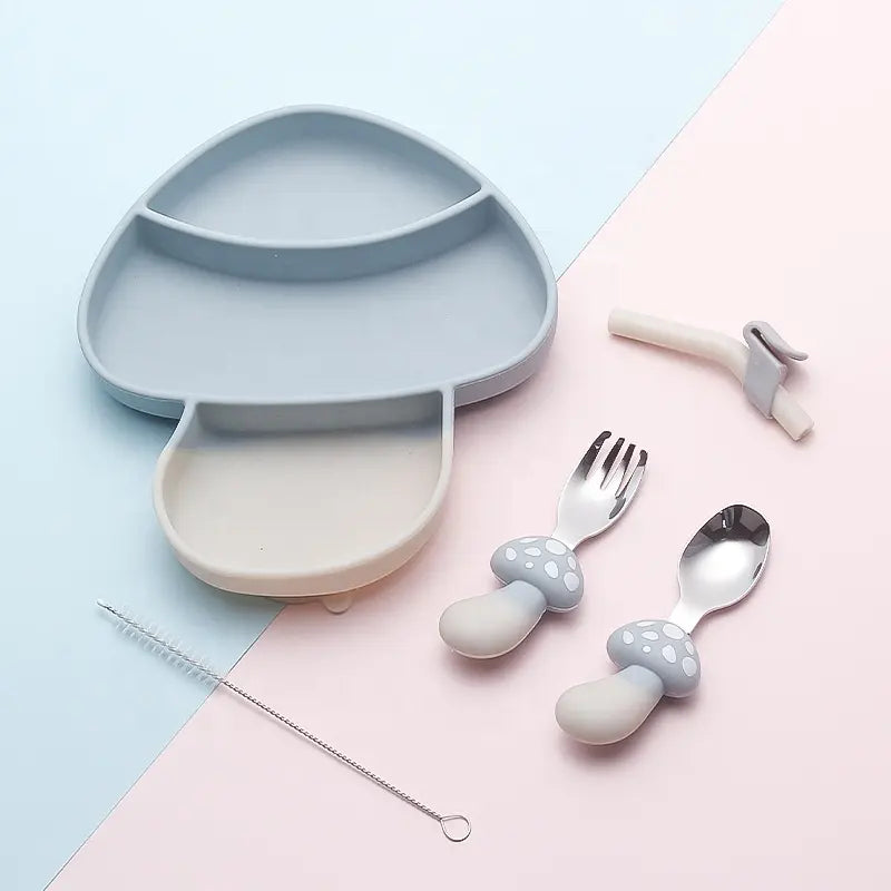 Buy Mushroom Suction Feeding Set – Easy Clean Silicone for Baby-Led Weaning at Myneemoe Online In India