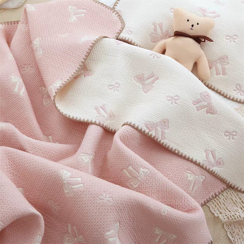 Buy Charming Double-Sided Baby Blanket for Ultimate Comfort-Perfect for All Seasons at MyneeMoe Online In India